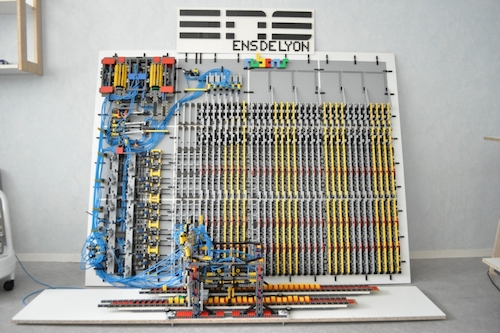 Lego_Turing_Machine.jpg